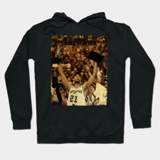 Tim Duncan - Vintage Design Of Basketball Hoodie